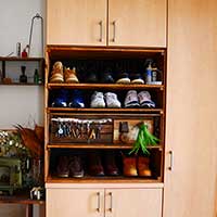 【連載】備え付けのシューズクローゼットの余白に収納棚をDIY！【anさんのおうちと暮らしがもっと楽しくなるDIYダイアリー】