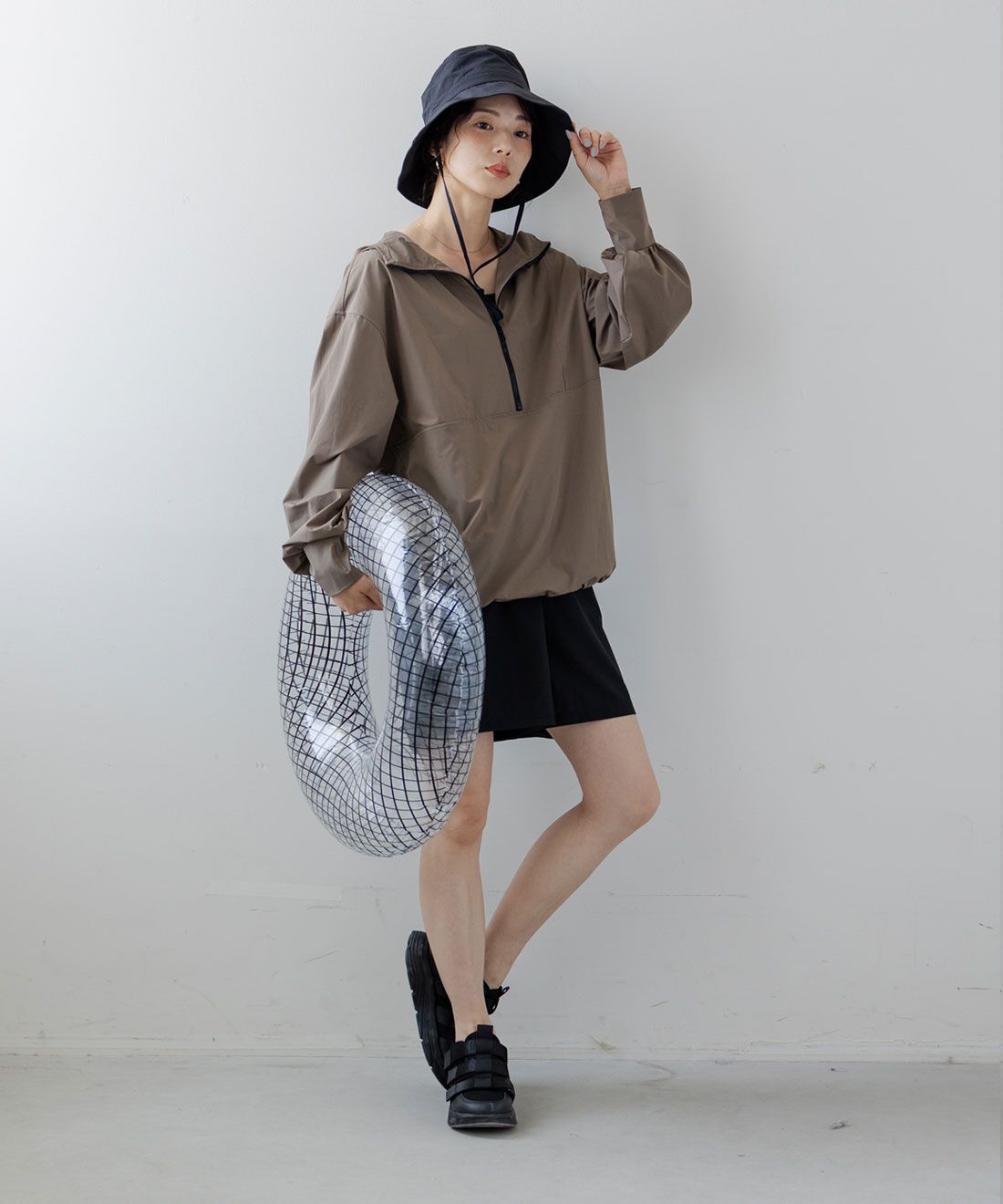 フェリシモMama|Moredde　ＵＶカット＆撥水加工のアノラックラッシュガード〈モカ〉