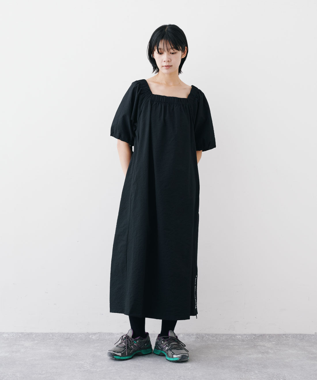 フェリシモファッションニュース|THOUSAND MILE GATHERD DRESS LINEN LIKE〈BLACK〉【WEB LIMITED ITEMS】|モデル身長：163cm