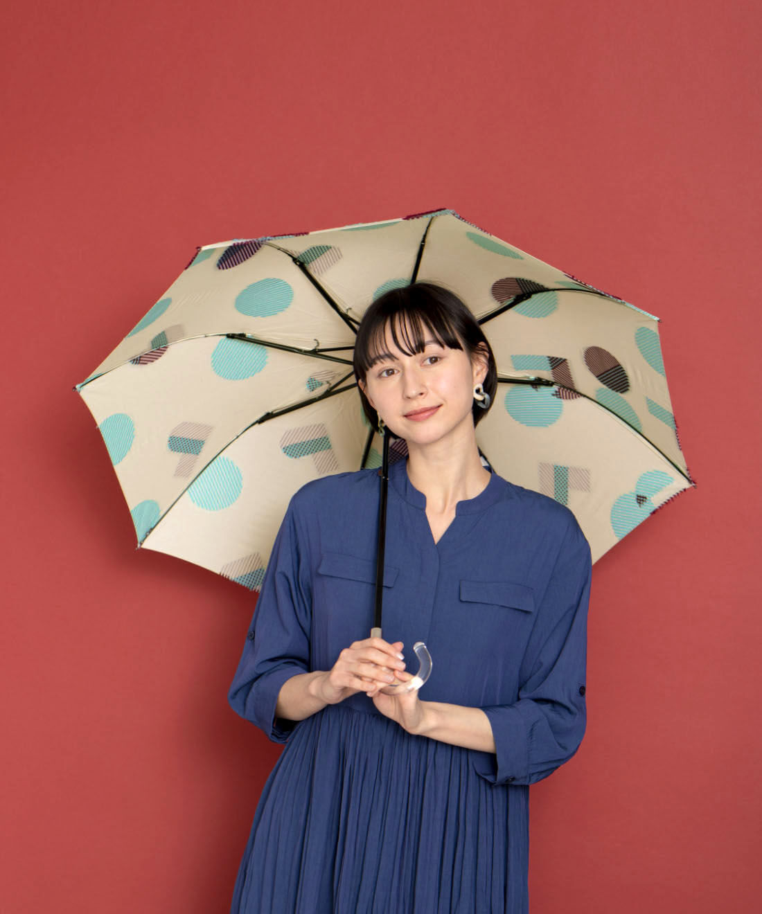 フェリシモギフトショップ|播州織ドレステキスタイルで作った フォールディング アンブレラ〈ベージュ・幾何学〉[日本製]