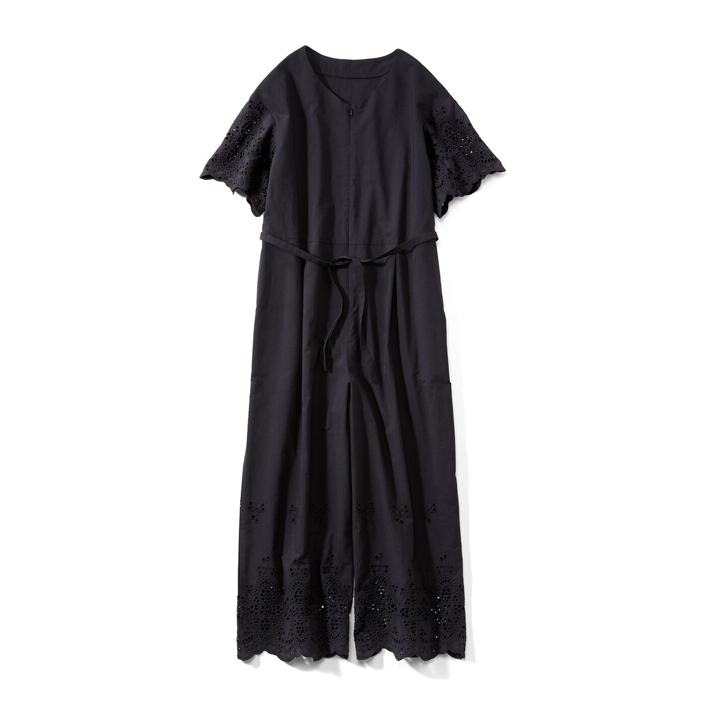 Live in  comfort | レースが華やぐオールインワン〈ＢＫ〉