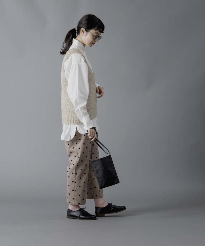 
職人が作った本革仕上げのバッグ
